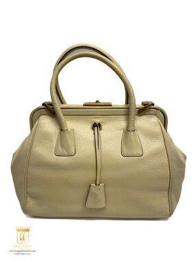 Prada Saffiano vintage Boston/ doctors bag